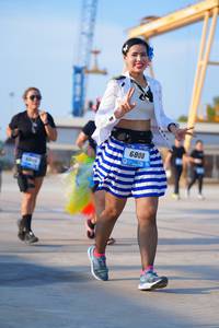 BIB: 6800
                            <button type="button" onclick="openModal(3238617)" class="btn btn-primary btn-sm float-right btn-popup" data-toggle="modal" data-target=".modal-high-quality">
                        <i class="fas fa-shopping-cart"></i> Add to Cart
                    </button>
                                            <button type="button" onclick="isThisMe(3238617, true)" class="btn btn-success btn-sm float-right btn-popup btn-isme hidden" data-toggle="tooltip" data-placement="bottom" title="นี่คือรูปของคุณใช่ไหม คลิกที่นี่เพื่อเอาเข้าอัลบั้ม">
                        <i class="fas fa-plus"></i> Add to album
                    </button>
                    <button type="button" onclick="isThisMe(3238617, false)" class="btn btn-warning btn-sm float-right btn-popup btn-isnotme hidden">
                        <i class="fas fa-ban"></i> Remove from album
                    </button>